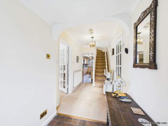 Additional Property Image 3 bedroom Detached for sale in Princes Risborough 16