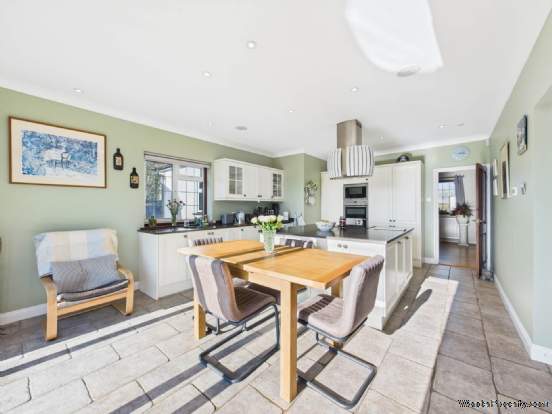 Additional Property Image 4 bedroom Detached for sale in High Wycombe 15