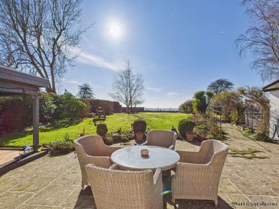 Additional Property Image 4 bedroom Detached for sale in High Wycombe 17