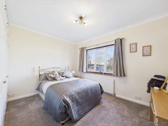 Additional Property Image 4 bedroom Detached for sale in High Wycombe 12