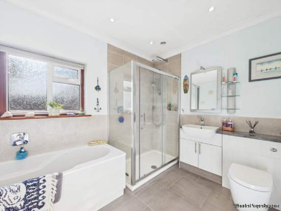 Additional Property Image 4 bedroom Detached for sale in High Wycombe 14