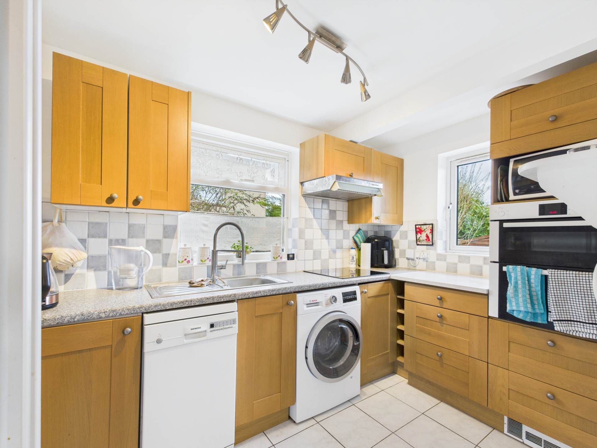 Additional Property Image 4 bedroom Semi Detached for sale in Princes Risborough 6