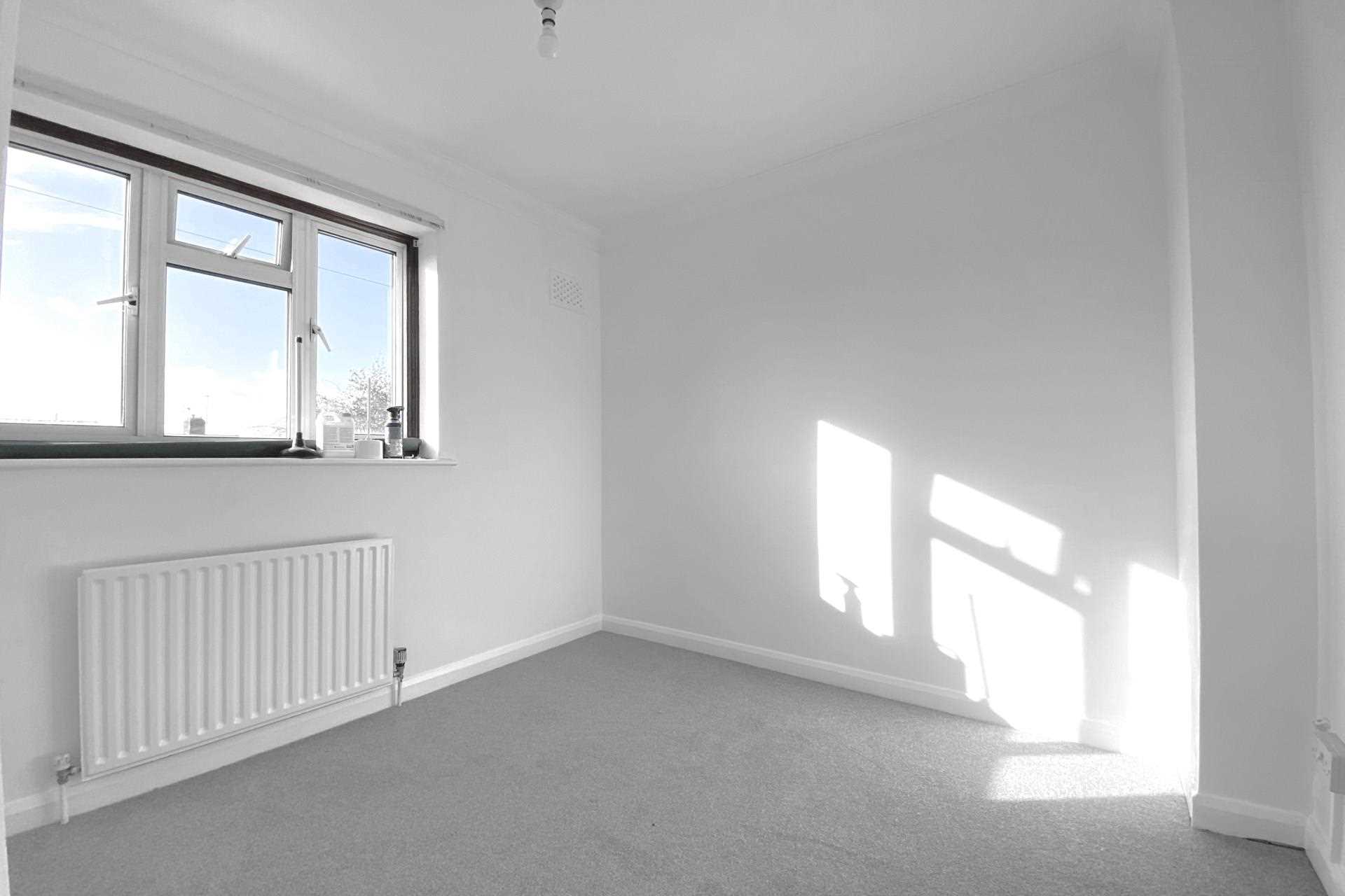 Additional Property Image 3 bedroom Terraced to rent in Morden 6