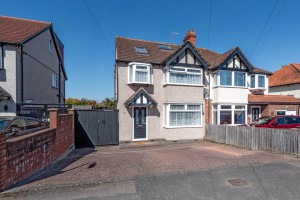 4 bedroom Semi Detached for sale in Sutton