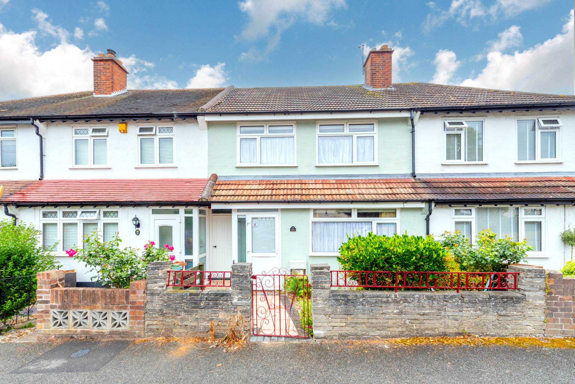 2 bedroom Terraced for sale in Wallington