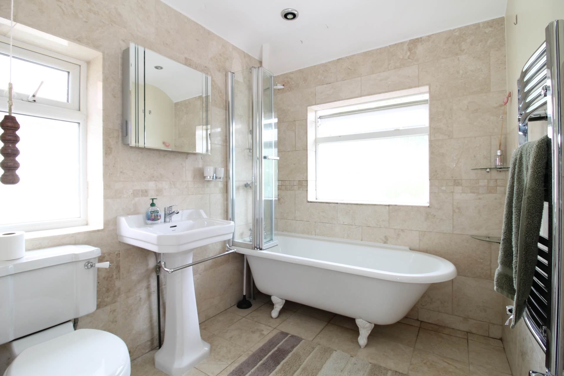 Additional Property Image 3 bedroom Semi Detached to rent in Sutton 6