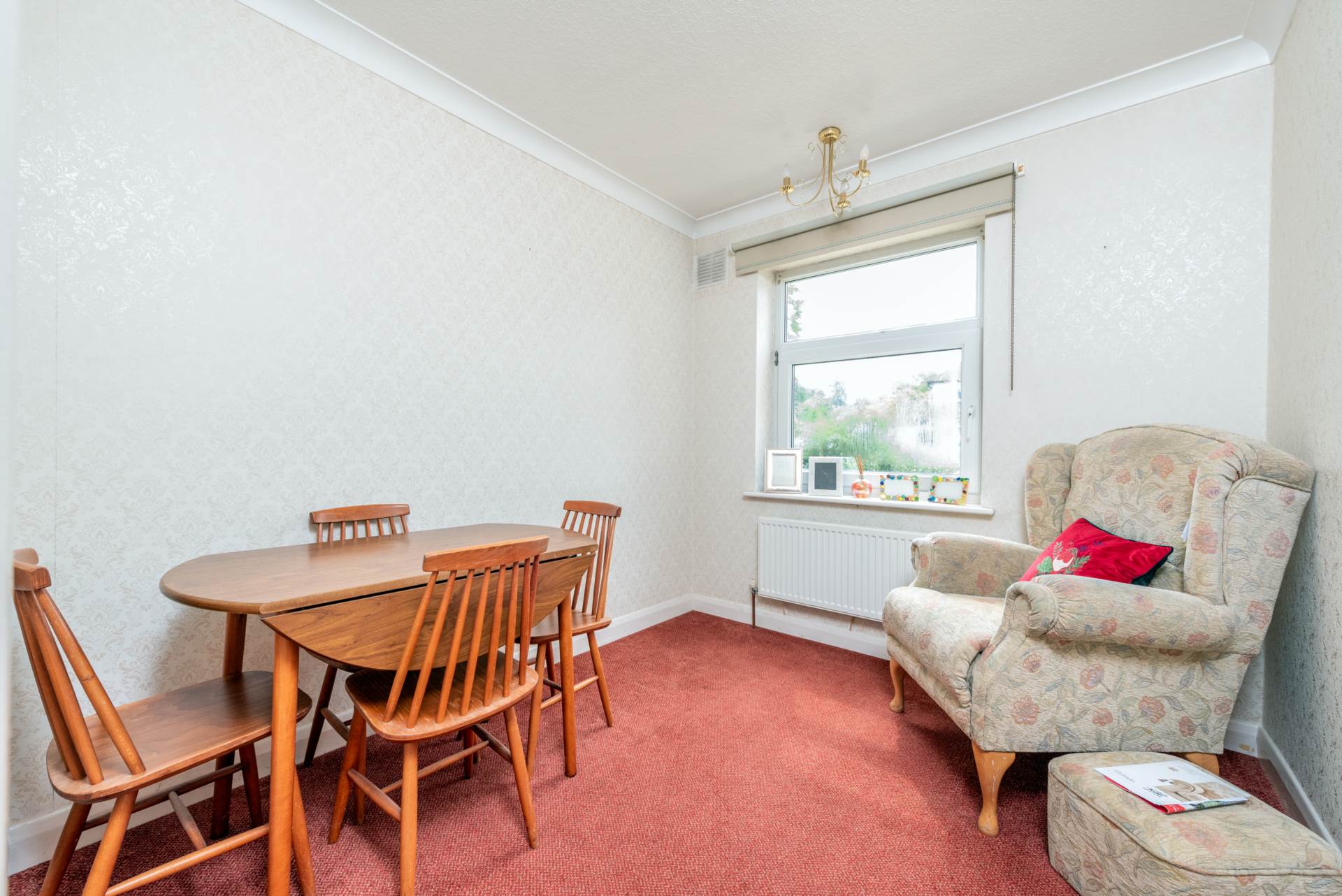 Additional Property Image 2 bedroom Maisonette for sale in Morden 8