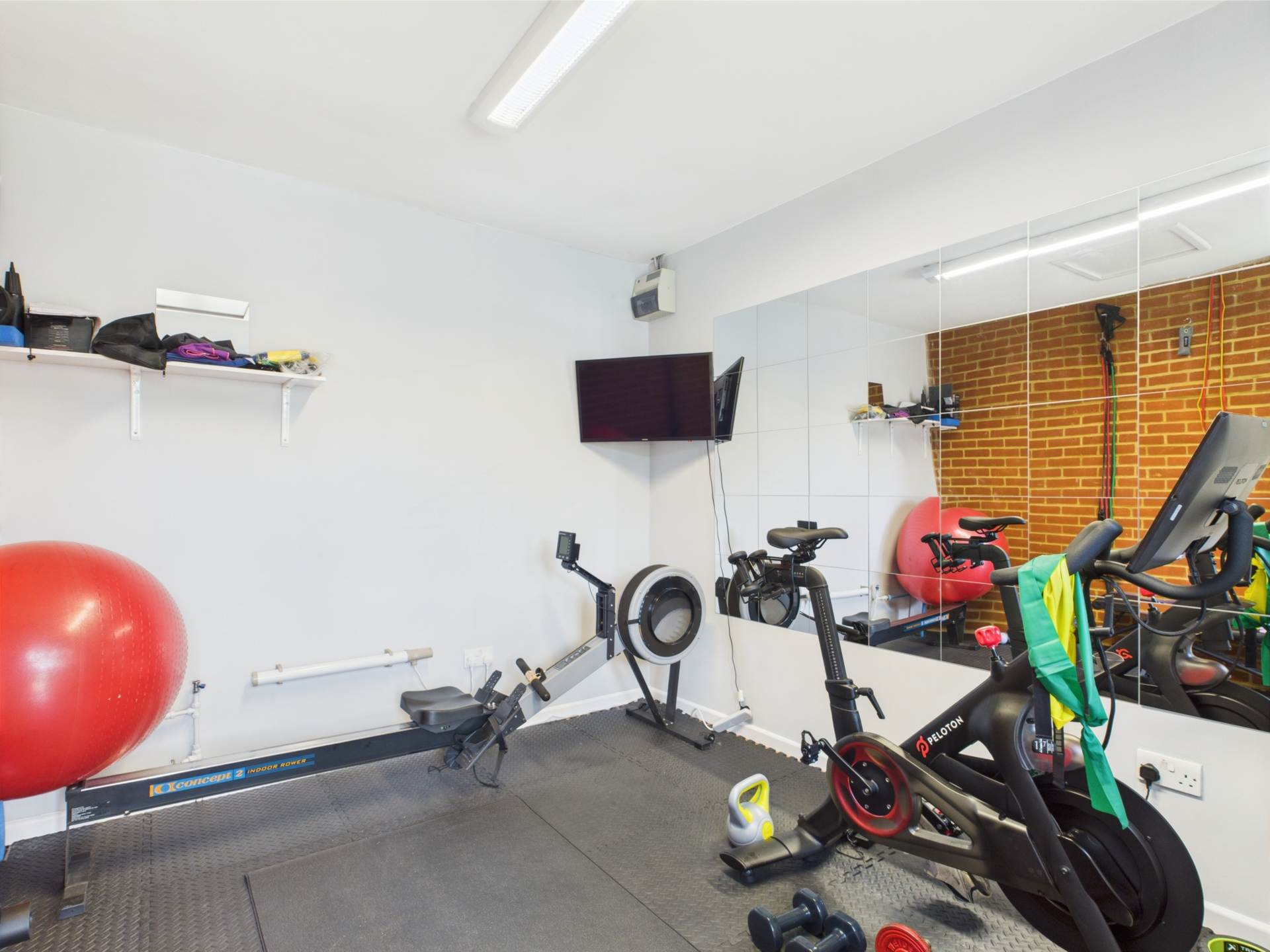 Additional Property Image 5 bedroom Detached for sale in Reading 28