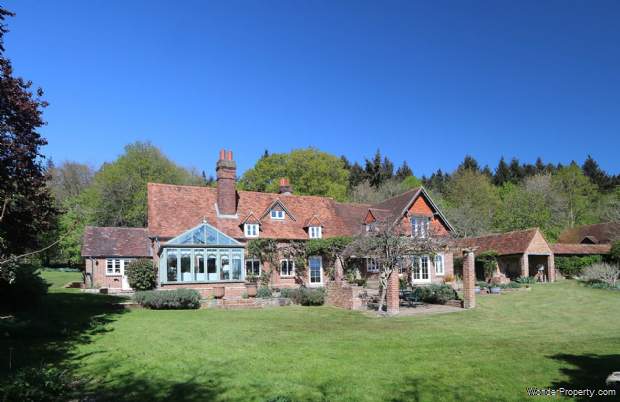 Additional Property Image 6 bedroom Detached for sale in Reading 7