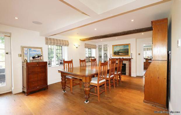 Additional Property Image 6 bedroom Detached for sale in Reading 11
