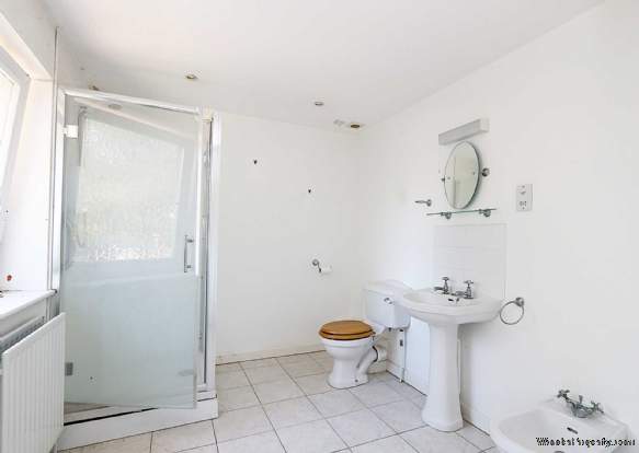 Additional Property Image 3 bedroom Semi Detached for sale in Reading 8