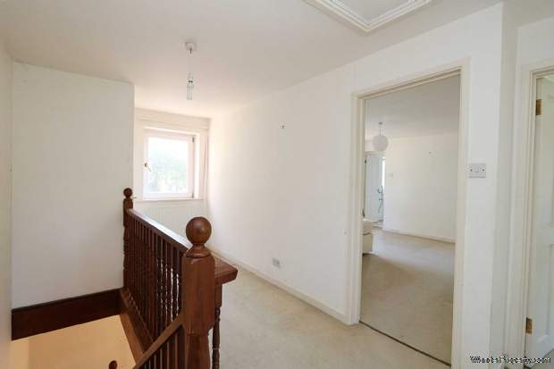Additional Property Image 3 bedroom Semi Detached for sale in Reading 10