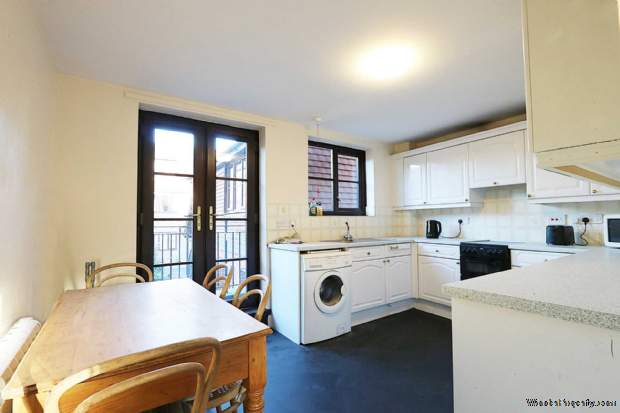 Additional Property Image 2 bedroom End of Terrace for sale in Reading 3