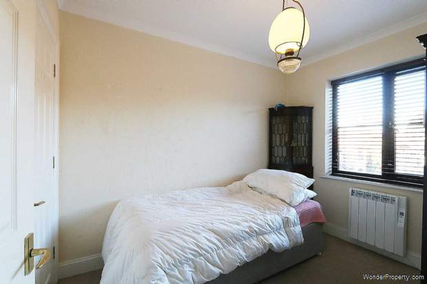 Additional Property Image 2 bedroom End of Terrace for sale in Reading 5