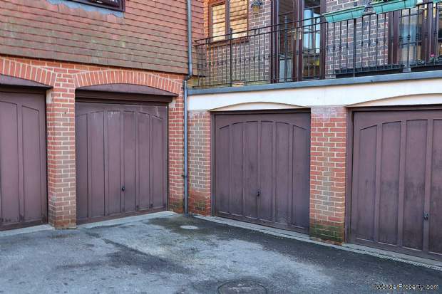 Additional Property Image 2 bedroom End of Terrace for sale in Reading 11
