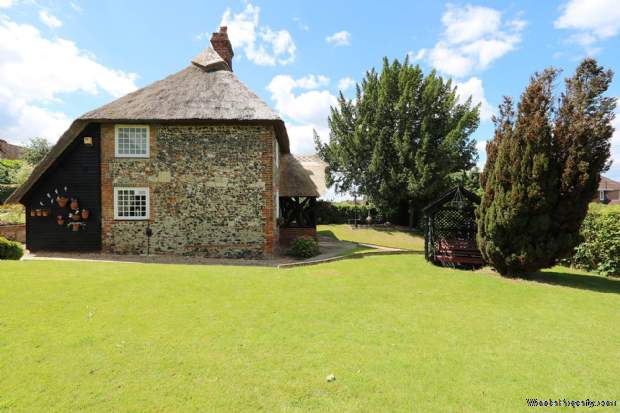 Additional Property Image 1 bedroom Detached for sale in Reading 18