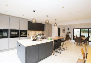 4 bedroom Detached for sale in Reading