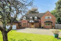 5 bedroom Detached for sale in Reading