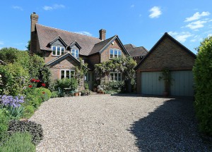 3 bedroom Detached for sale in Reading