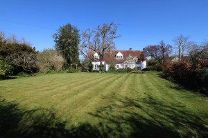 4 bedroom Detached for sale in North Moreton