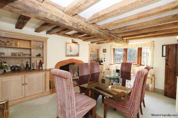Additional Property Image 5 bedroom Detached for sale in Reading 5