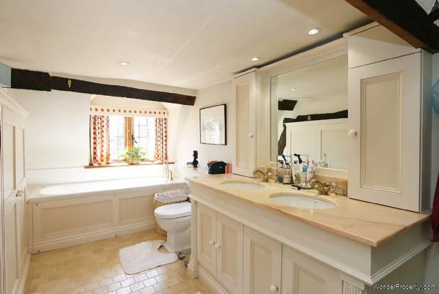 Additional Property Image 5 bedroom Detached for sale in Reading 18