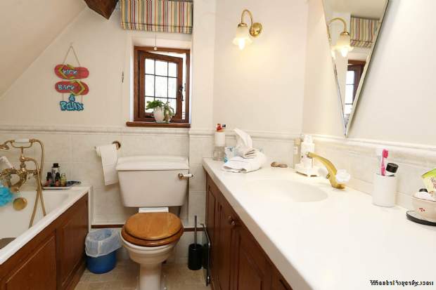 Additional Property Image 5 bedroom Detached for sale in Reading 10