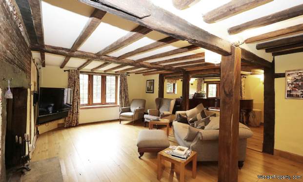 Additional Property Image 7 bedroom Detached for sale in Reading 5