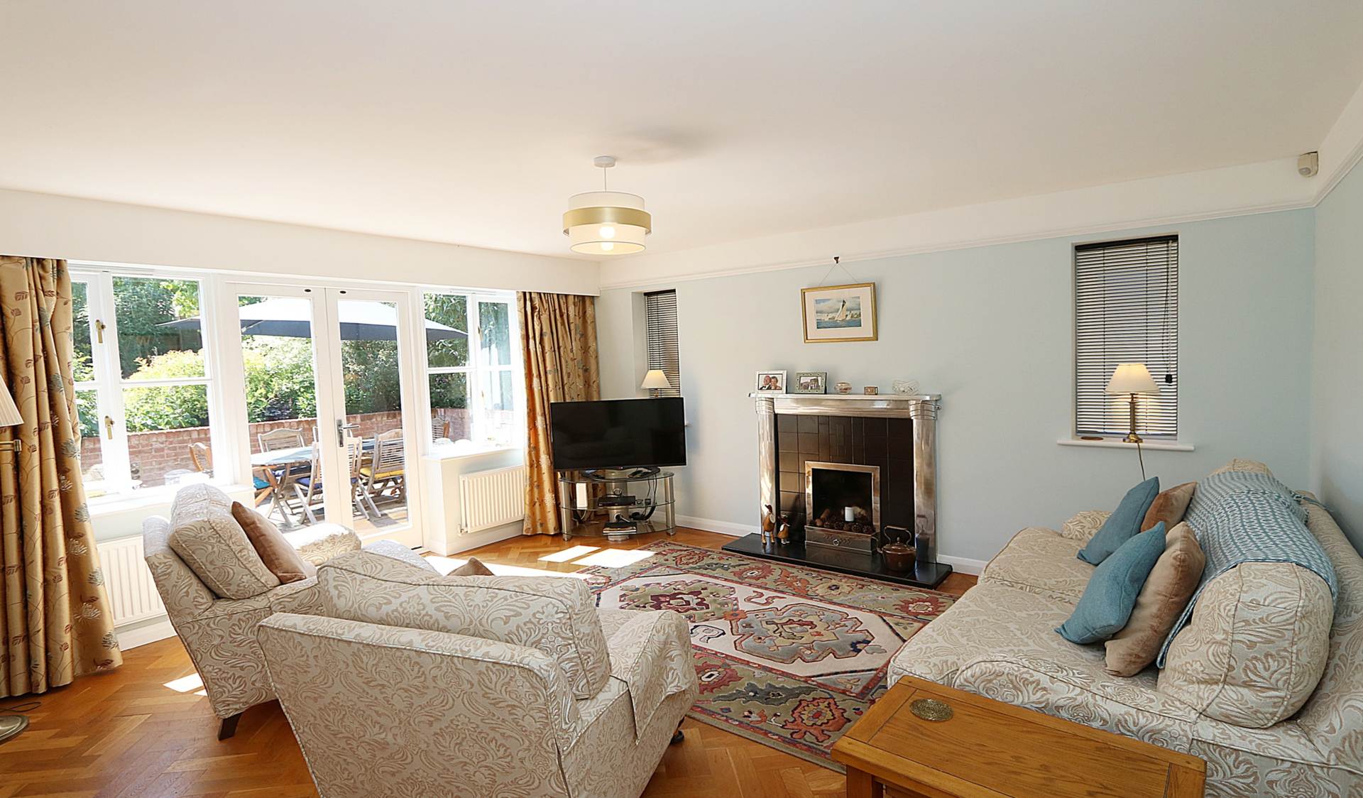 Additional Property Image 4 bedroom Detached for sale in Reading 2