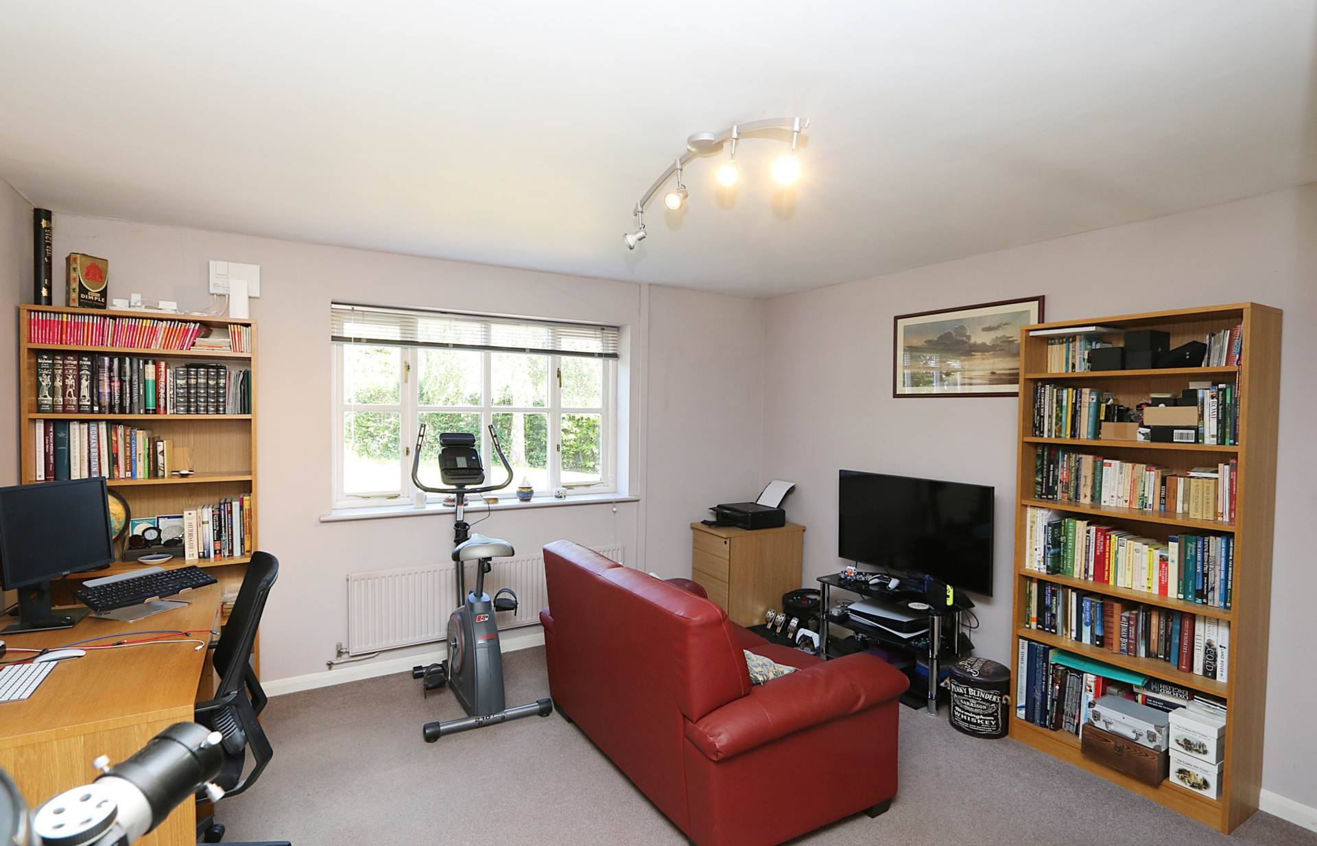 Additional Property Image 4 bedroom Detached for sale in Reading 8