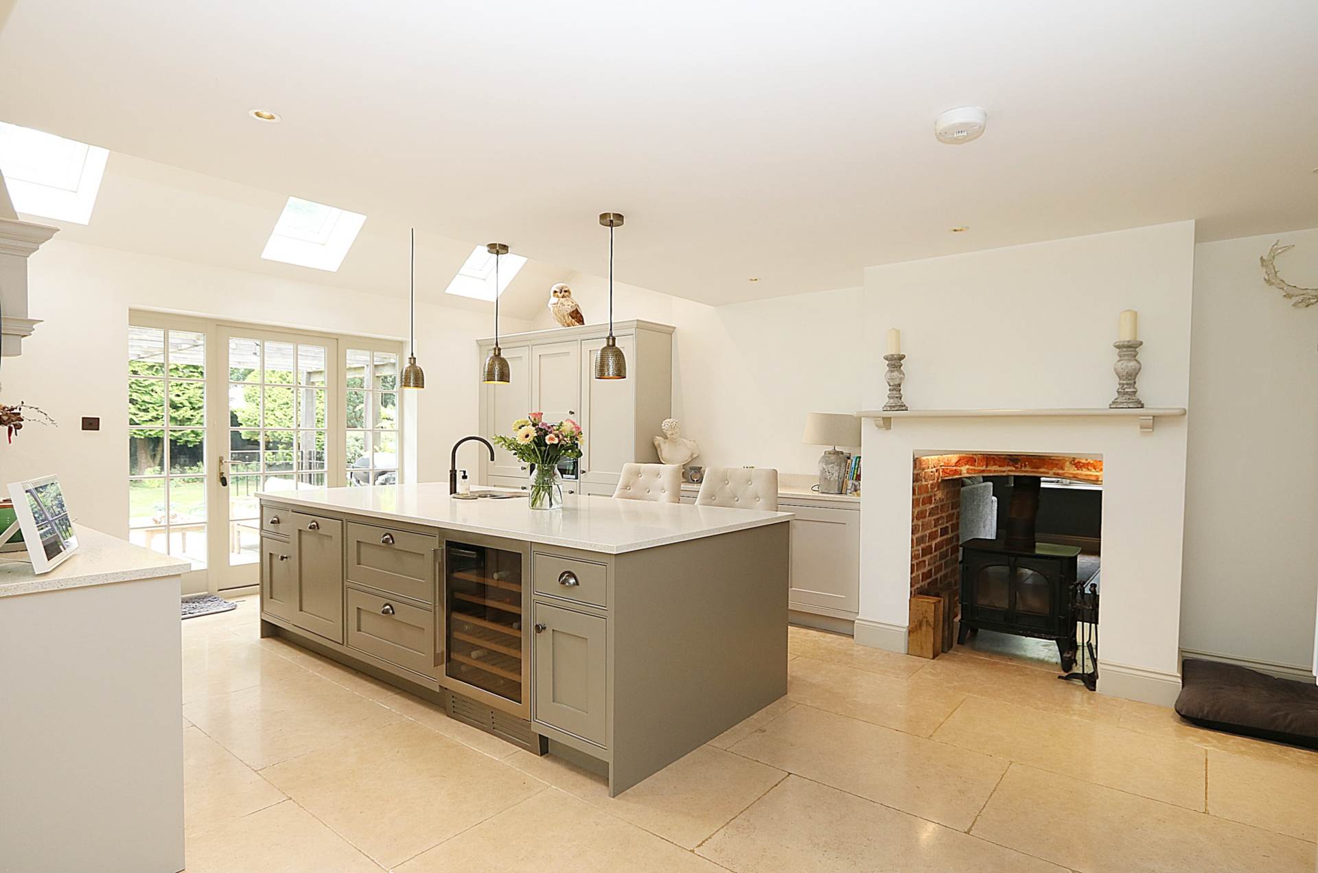 Additional Property Image 6 bedroom Detached for sale in Thatcham 2