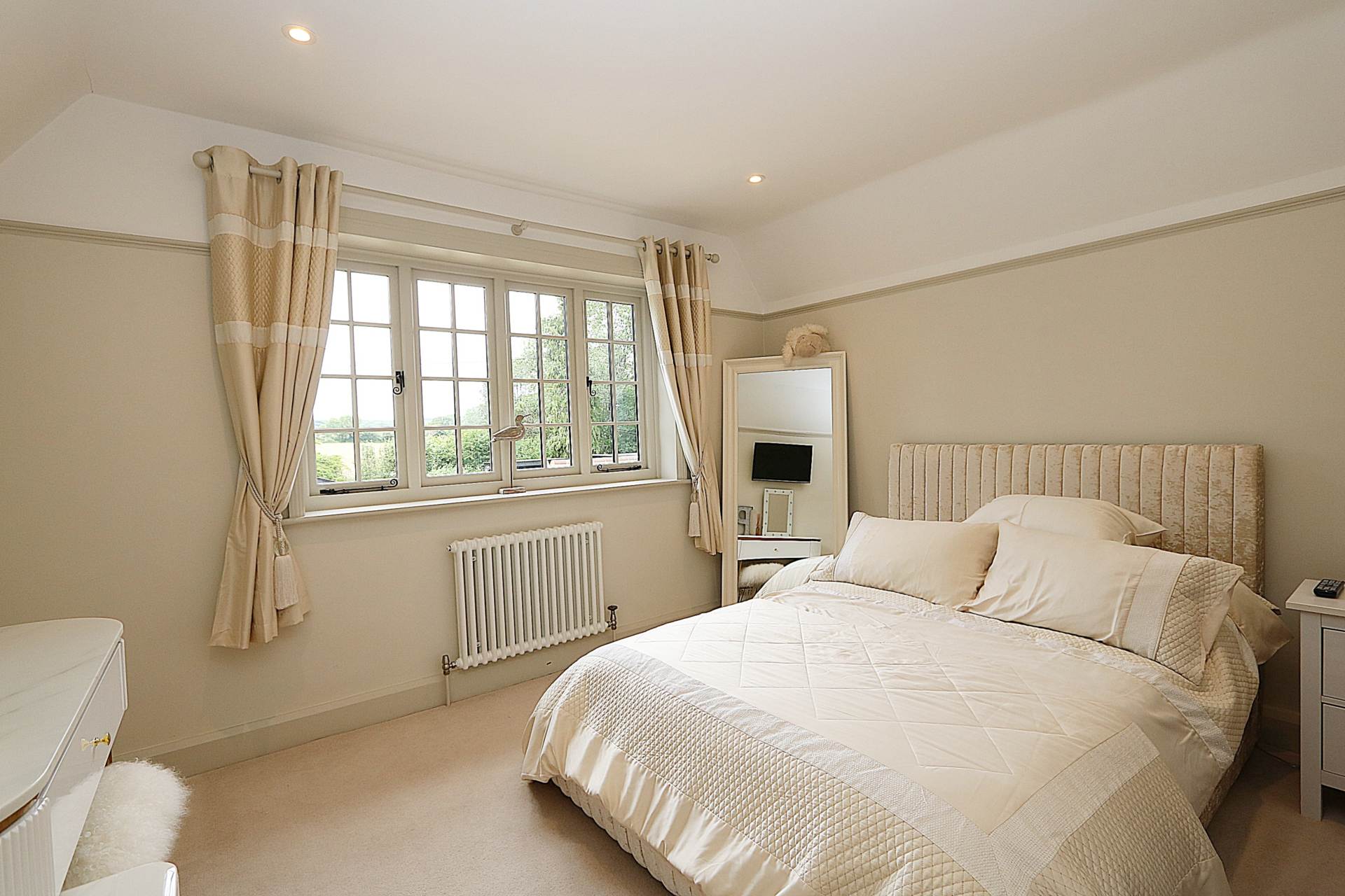 Additional Property Image 6 bedroom Detached for sale in Thatcham 19
