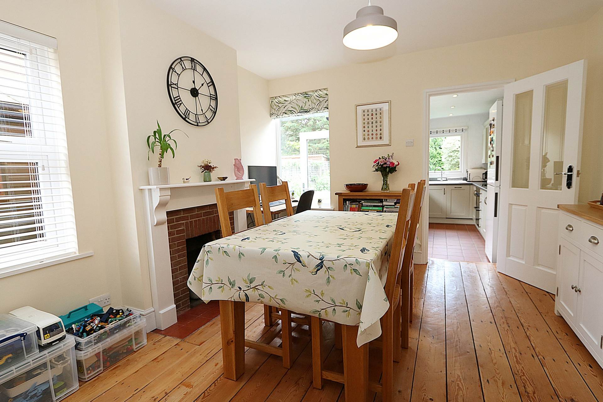 Additional Property Image 2 bedroom Semi Detached for sale in Reading 2
