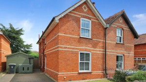 2 bedroom Semi Detached for sale in Reading