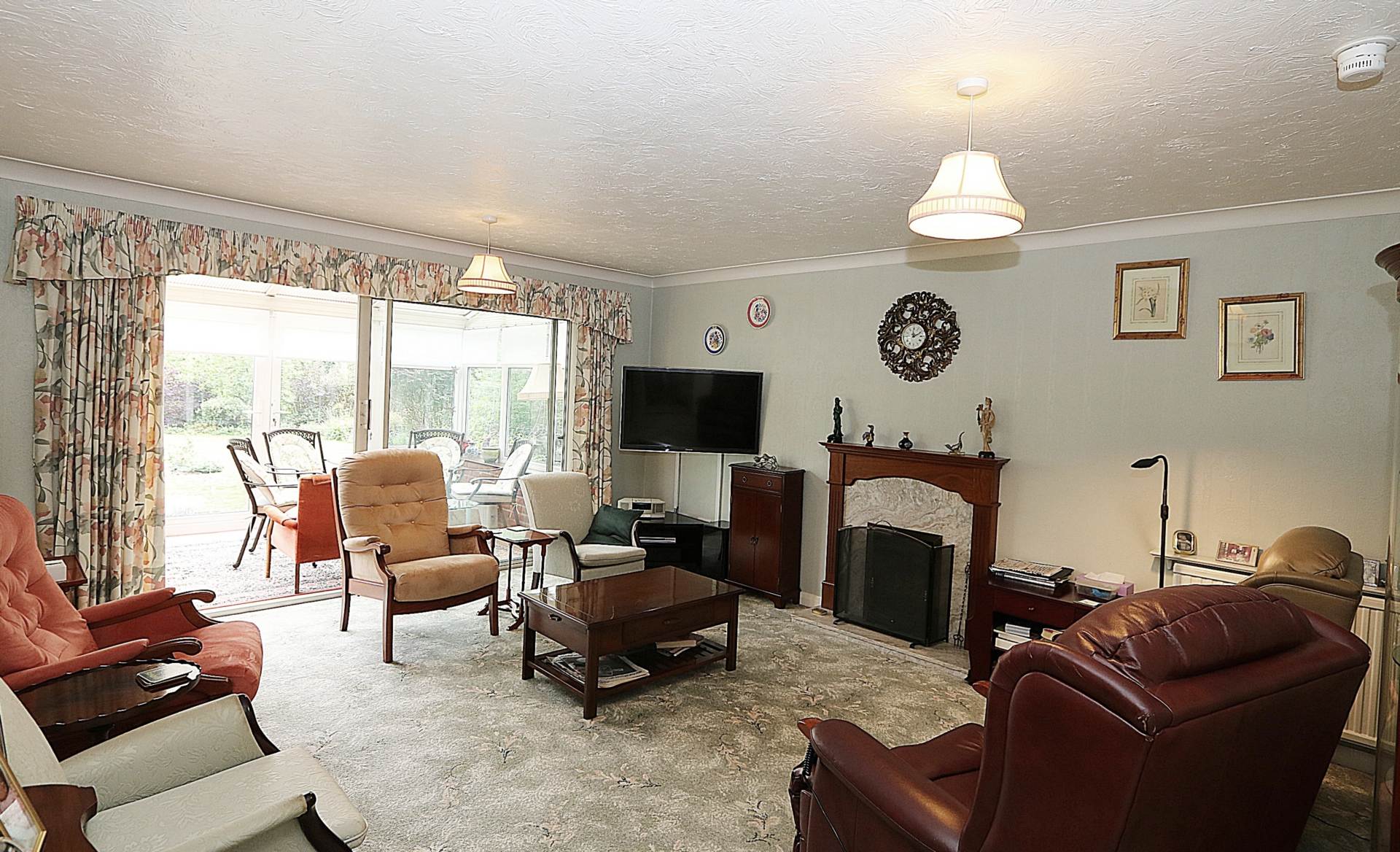 Additional Property Image 5 bedroom Detached for sale in Reading 3
