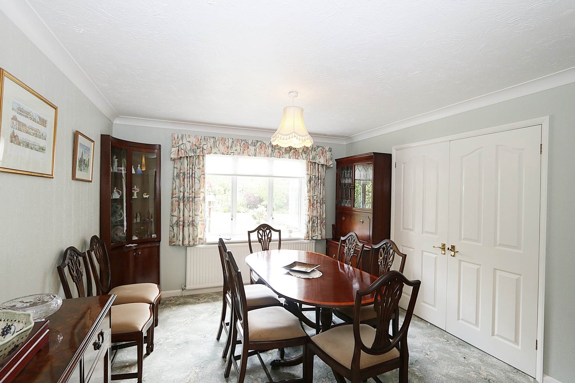 Additional Property Image 5 bedroom Detached for sale in Reading 5