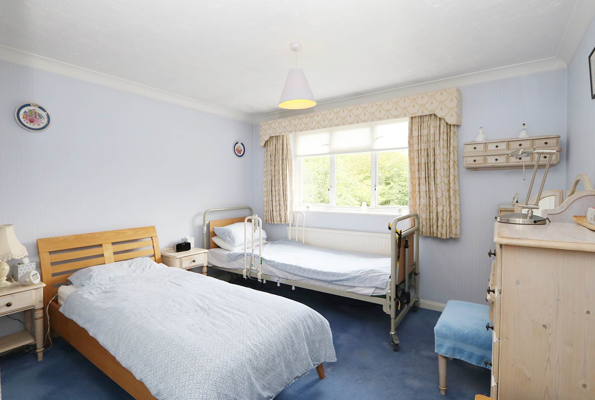Additional Property Image 5 bedroom Detached for sale in Reading 8