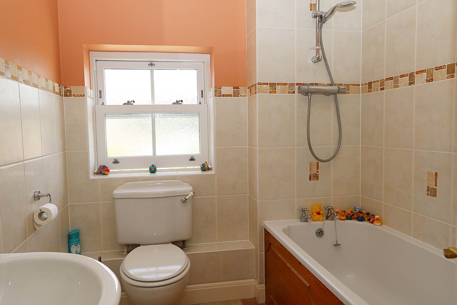 Additional Property Image 4 bedroom Detached for sale in Reading 17