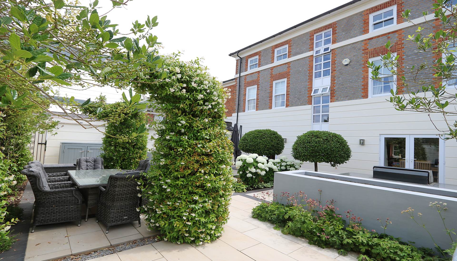Additional Property Image 4 bedroom Detached for sale in Reading 19