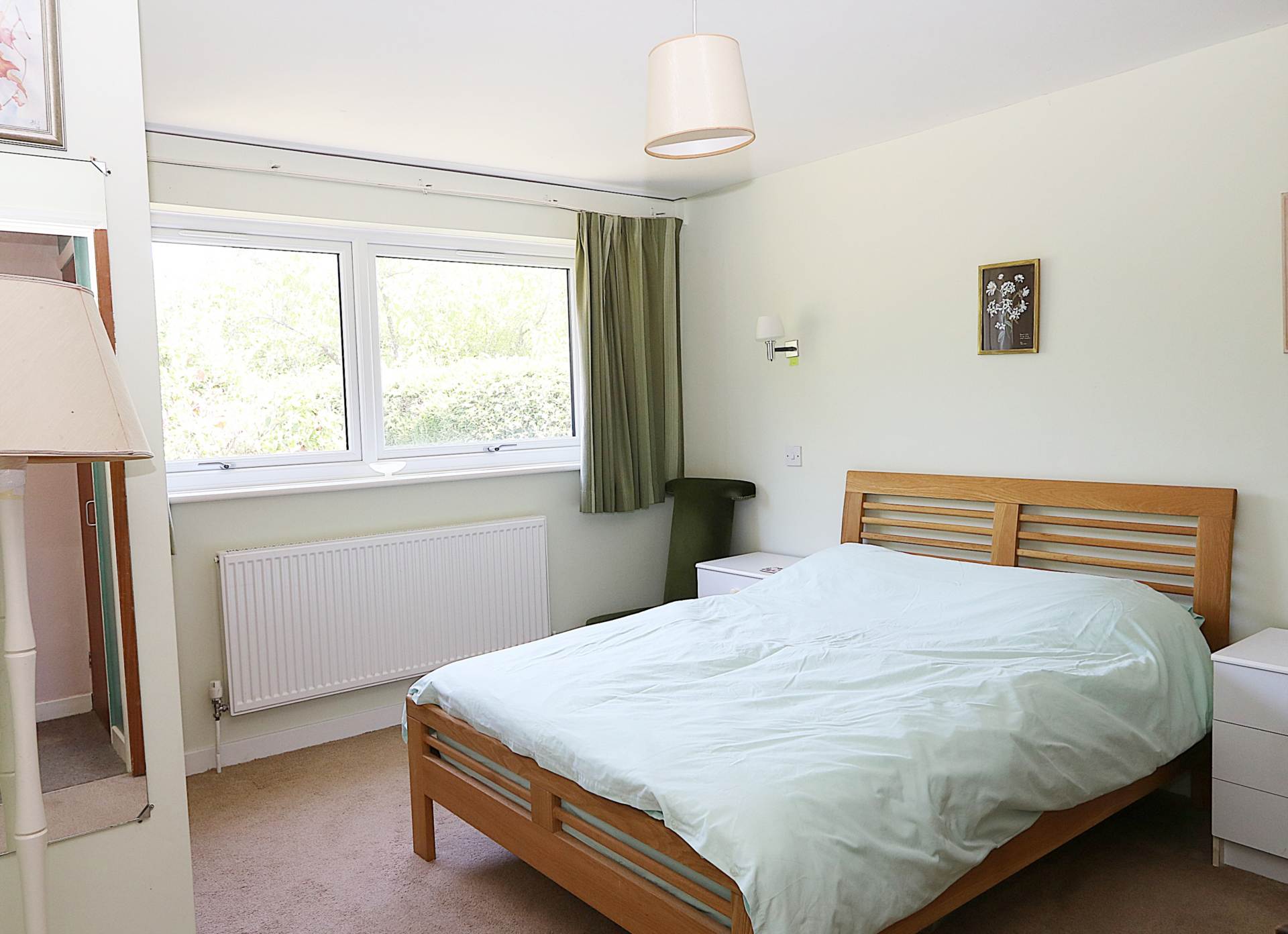 Additional Property Image 4 bedroom Bungalow for sale in Thatcham 7
