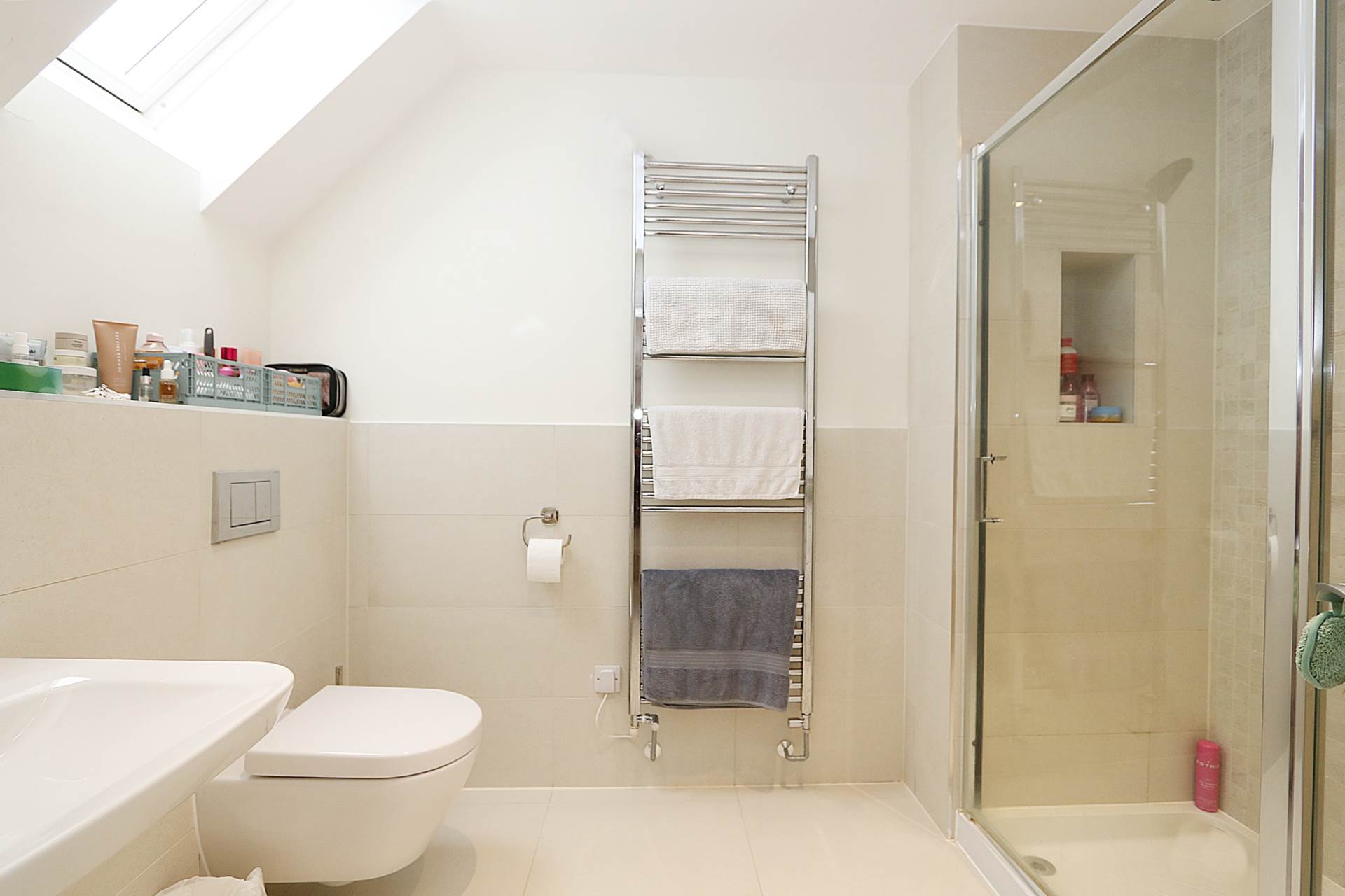 Additional Property Image 5 bedroom Detached for sale in Reading 18
