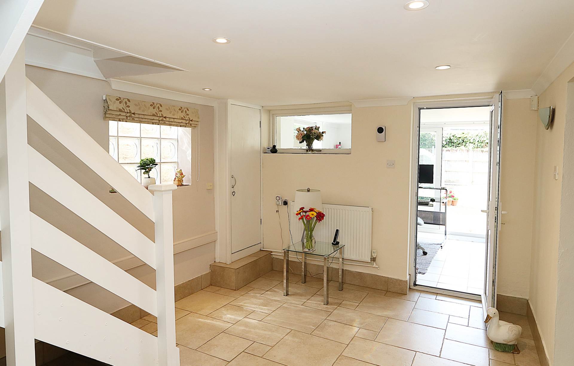 Additional Property Image 3 bedroom Detached for sale in Purley-On-Thames 8
