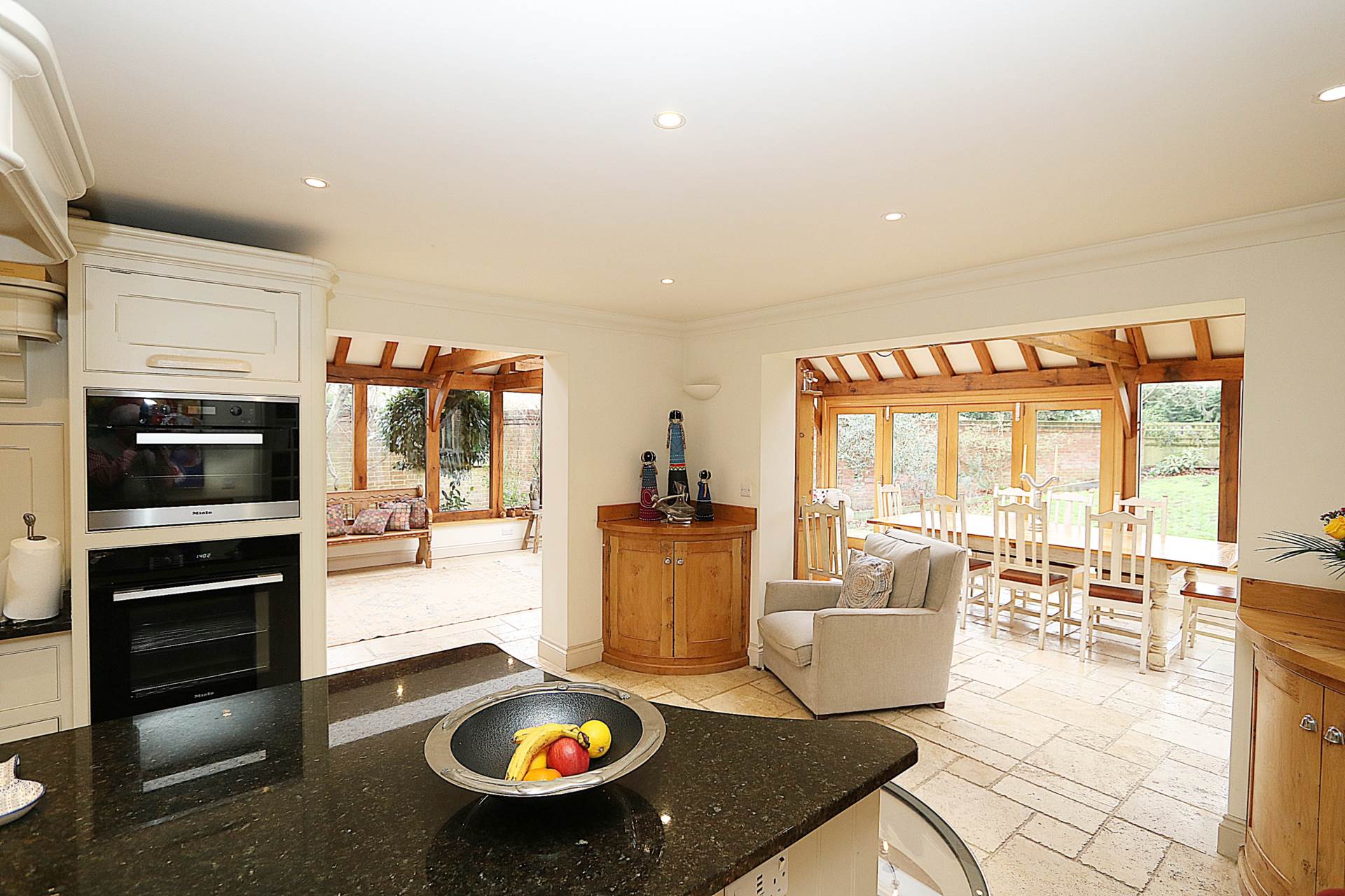 Additional Property Image 5 bedroom Detached to rent in Reading 7