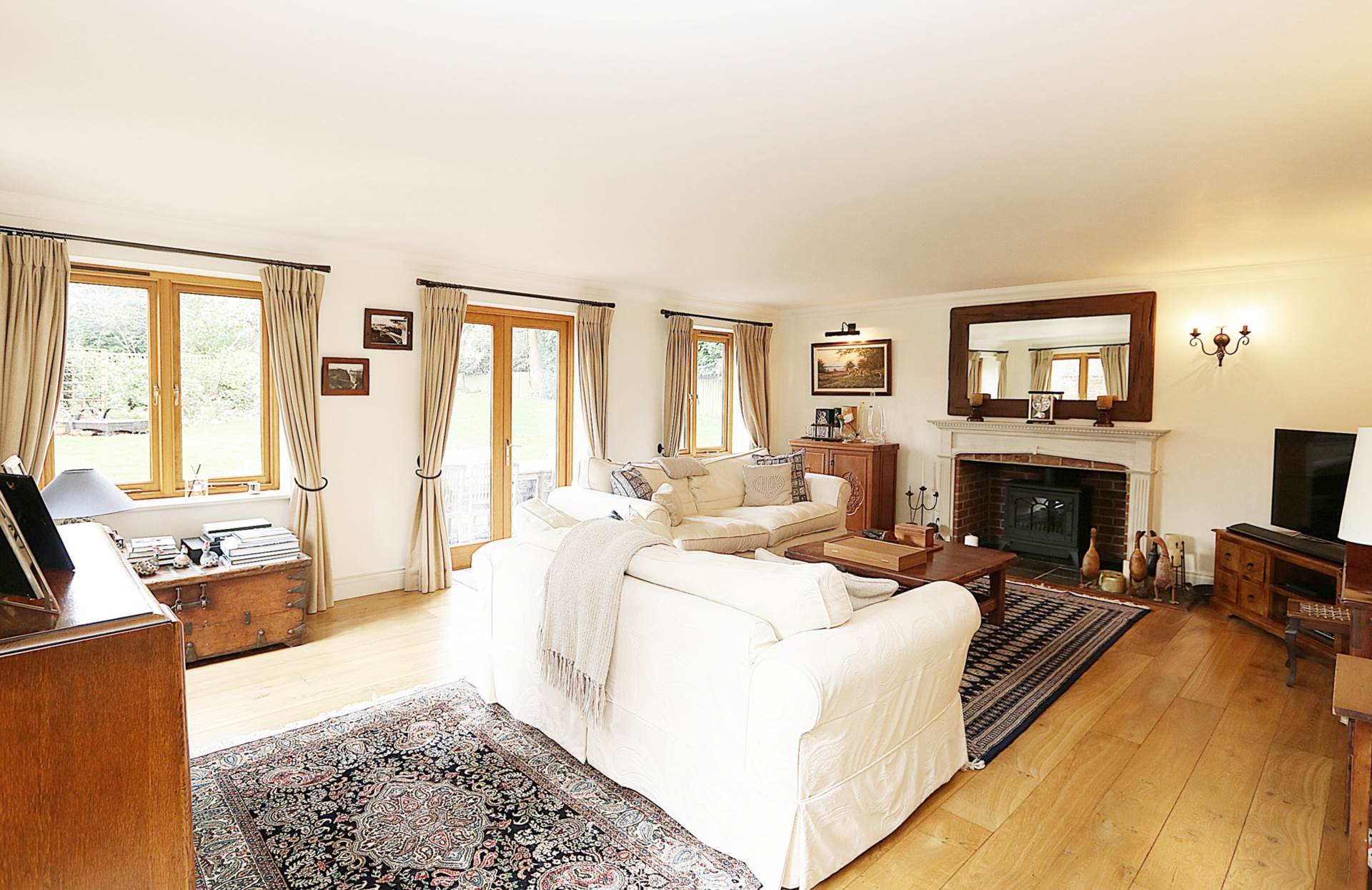 Additional Property Image 5 bedroom Detached to rent in Reading 8