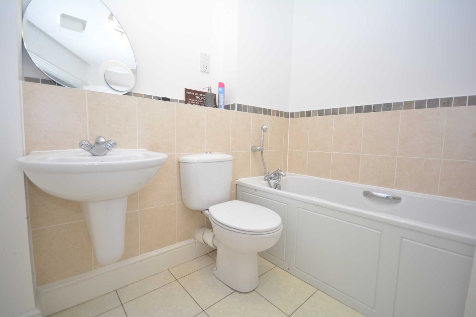 Additional Property Image 2 bedroom Apartment to rent in Chesham 6