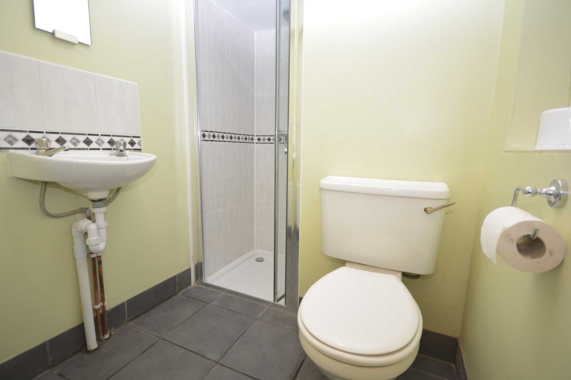 Additional Property Image 2 bedroom Cottage to rent in Chesham 8