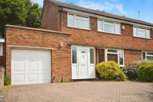 3 bedroom Semi Detached to rent in Amersham