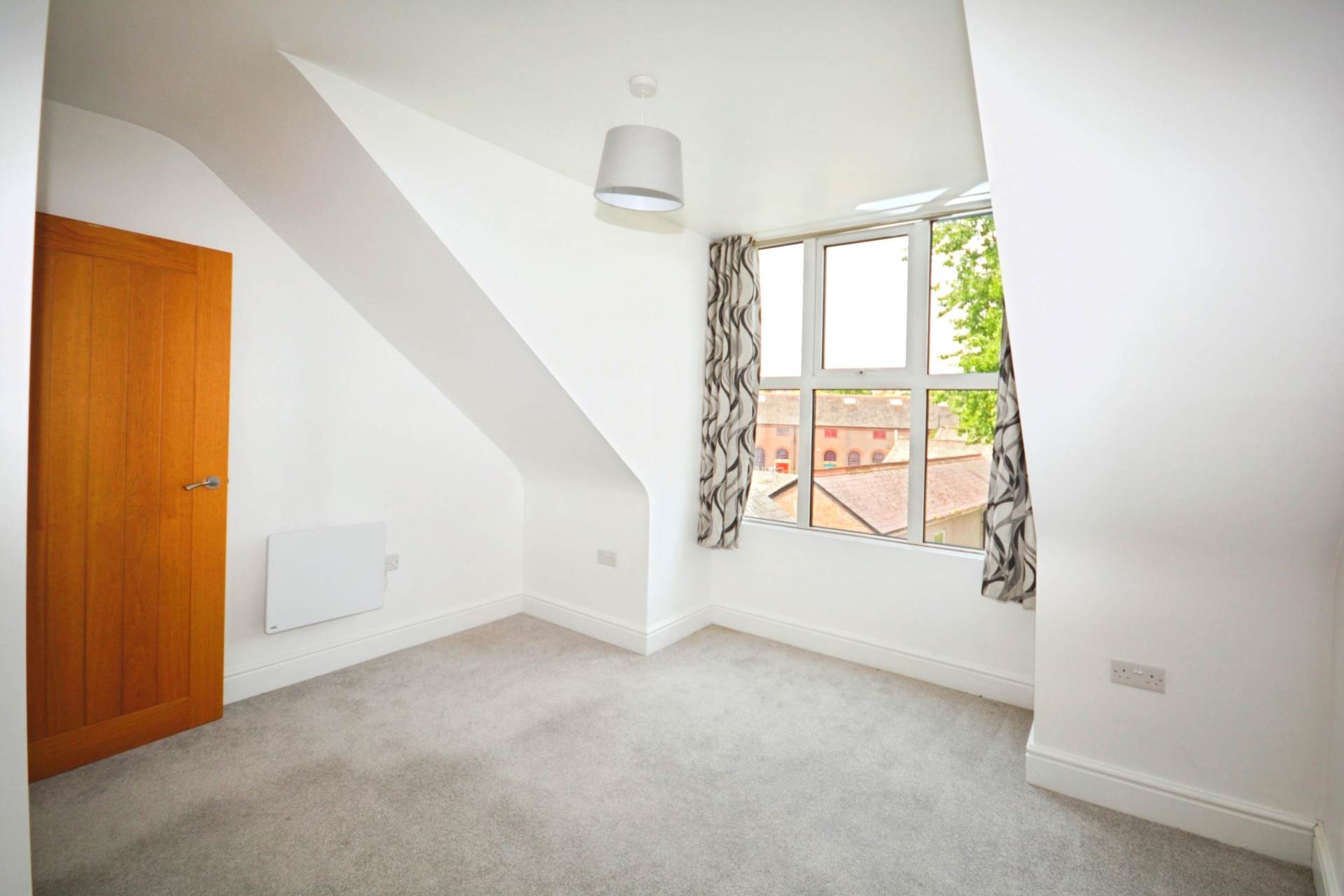 Additional Property Image 2 bedroom Flat to rent in Chesham 4