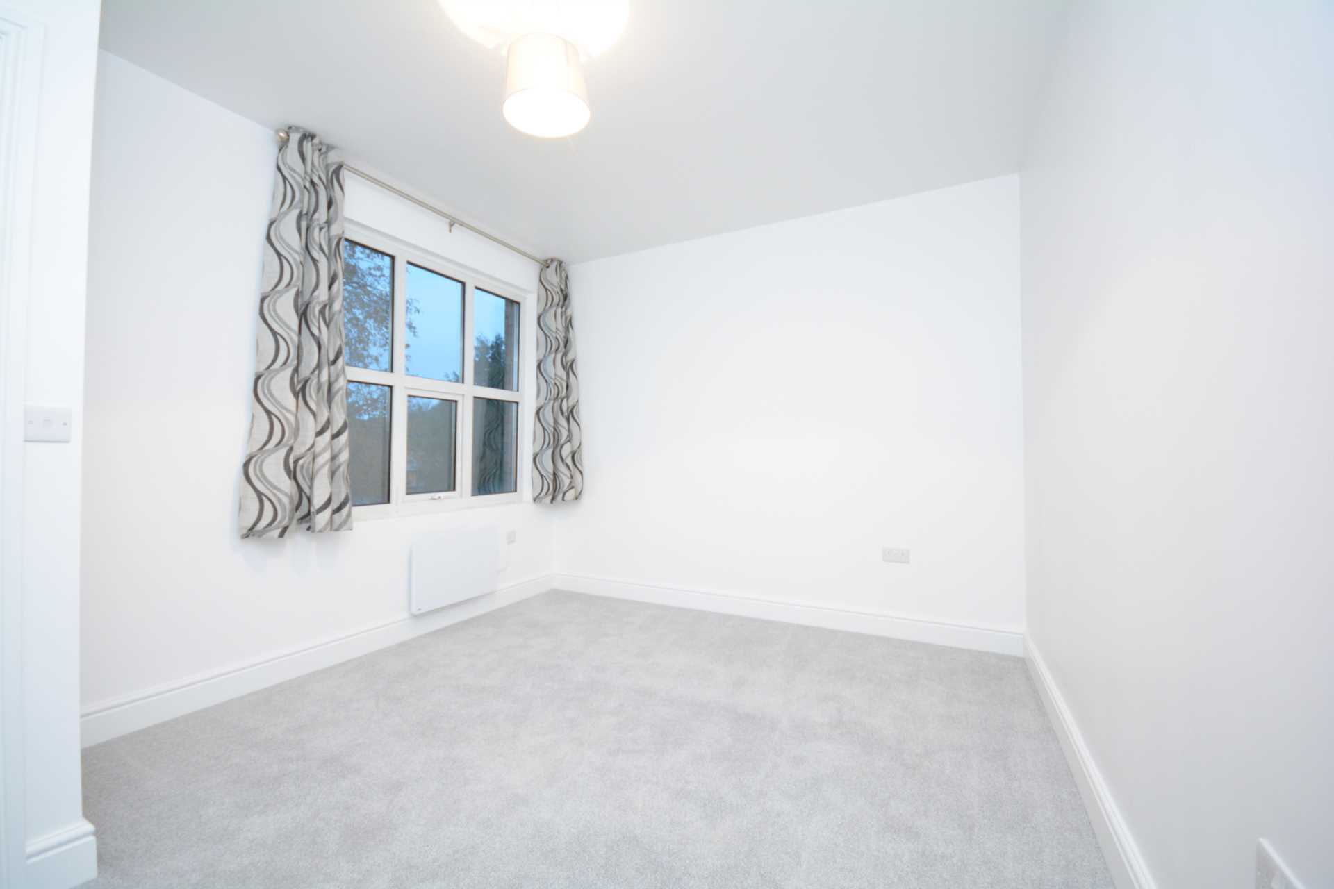 Additional Property Image 1 bedroom Apartment to rent in Chesham 5
