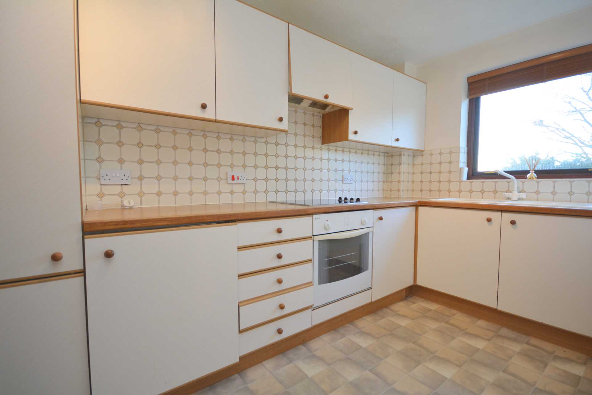 Additional Property Image 1 bedroom Apartment to rent in Amersham 5